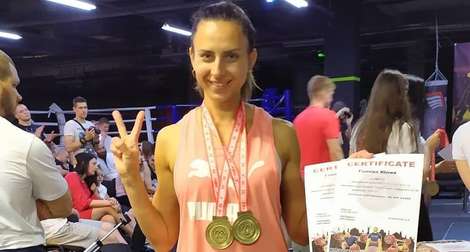 Призовые медали нашего производства на соревновании по пауэрлифтингу