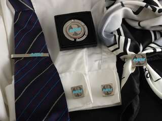 Набор аксессуаров с логотипом "MDV"